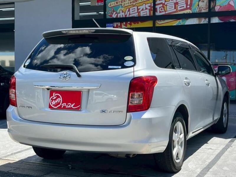 COROLLA FIELDER