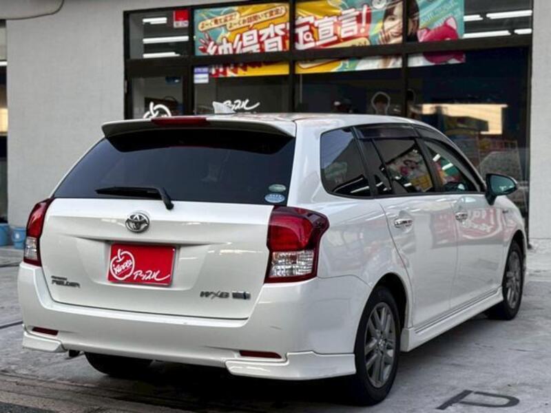 COROLLA FIELDER