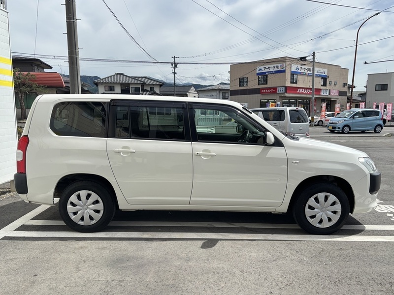 SUCCEED VAN