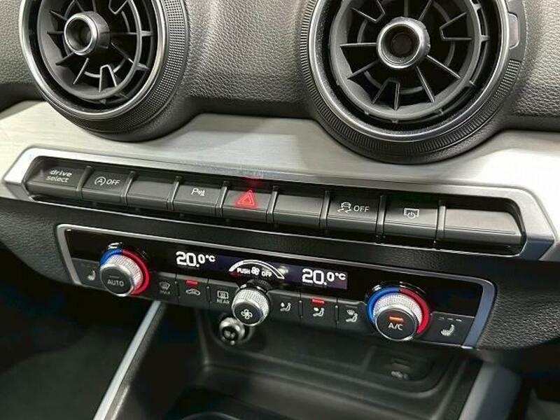 Q2