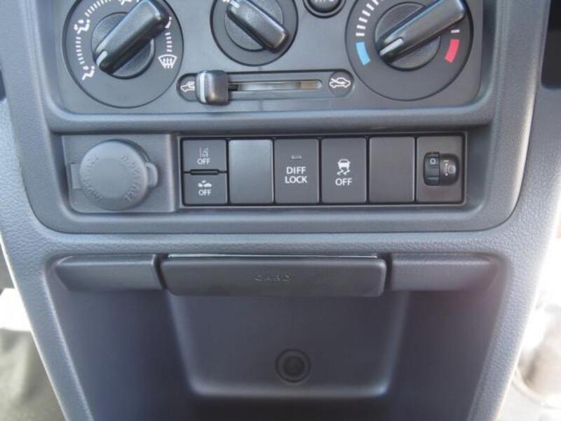 MINICAB TRUCK