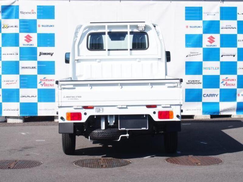 MINICAB TRUCK