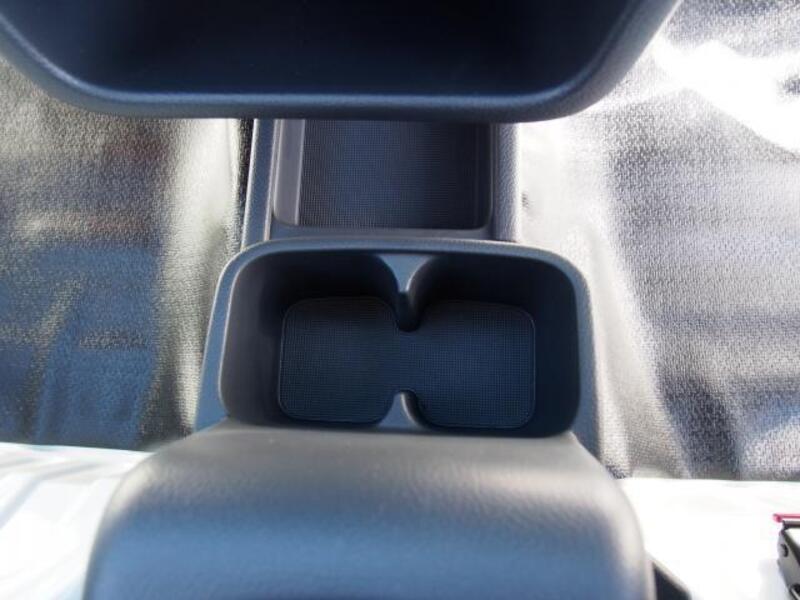 MINICAB TRUCK
