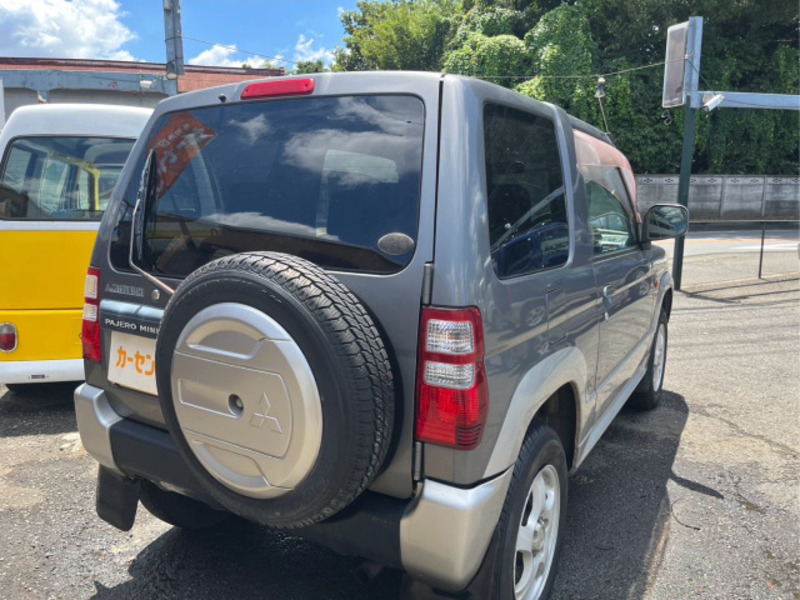 PAJERO MINI