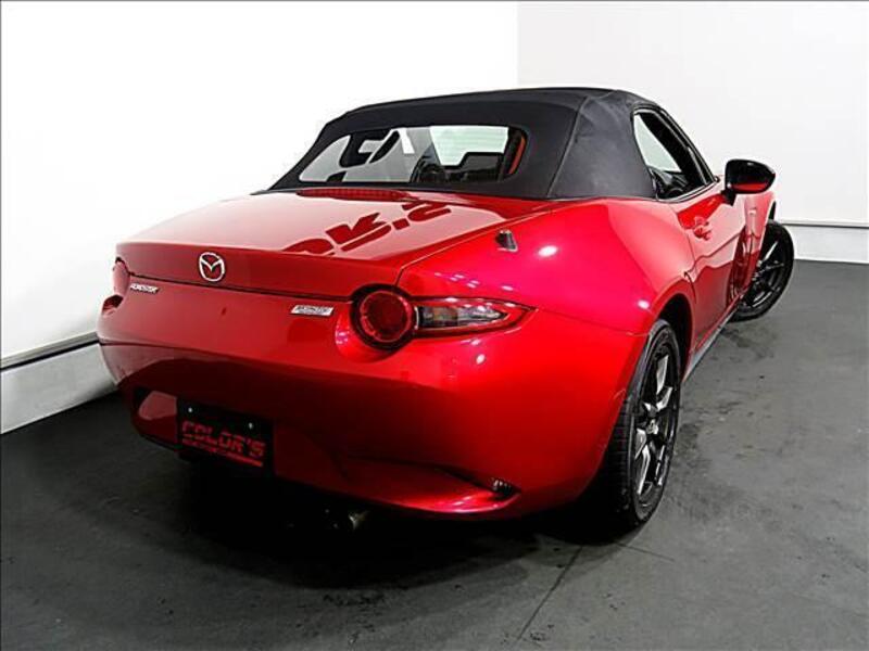 ROADSTER