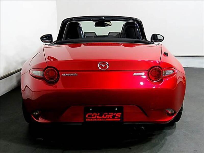 ROADSTER