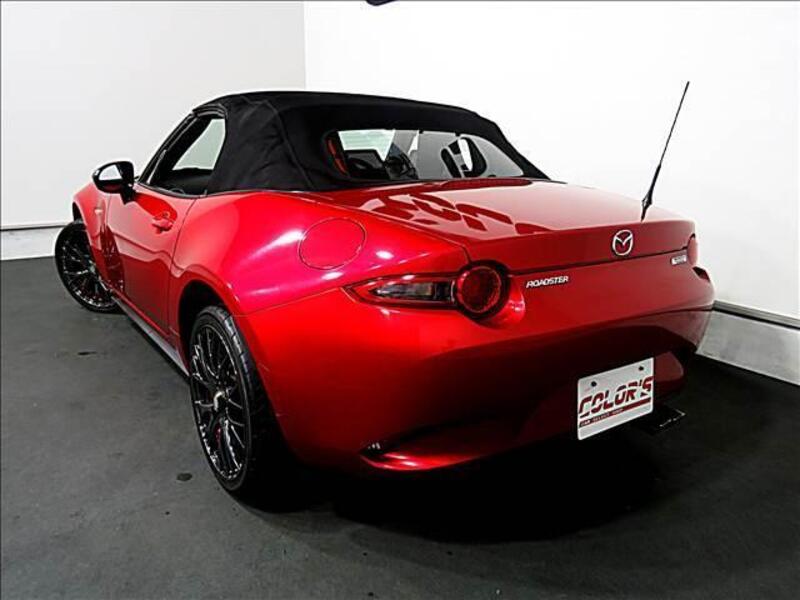 ROADSTER