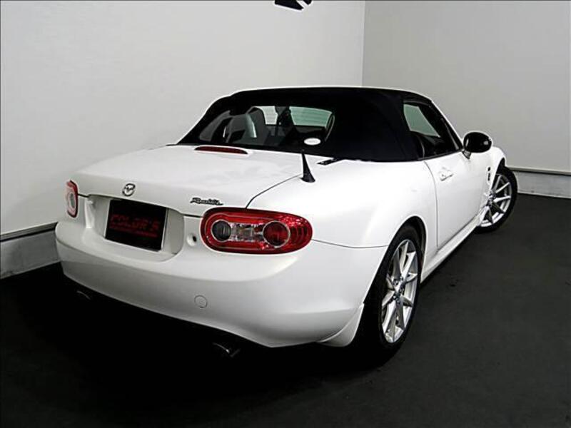 ROADSTER