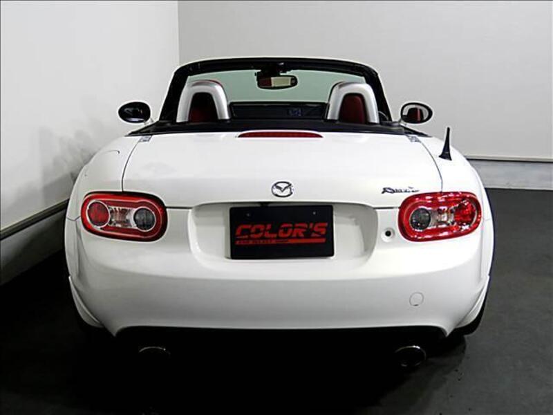 ROADSTER
