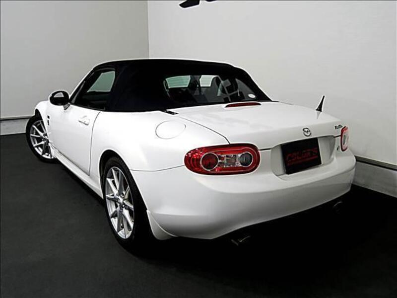 ROADSTER