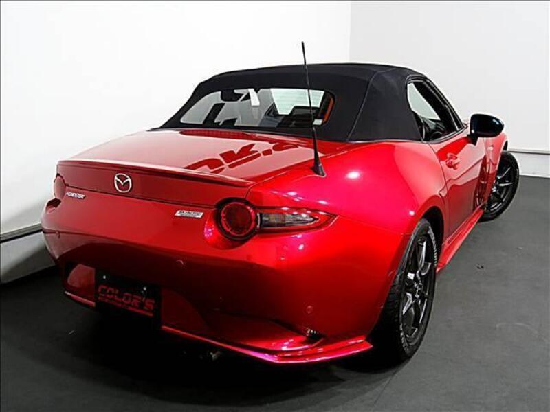 ROADSTER