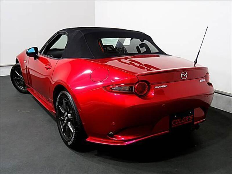 ROADSTER