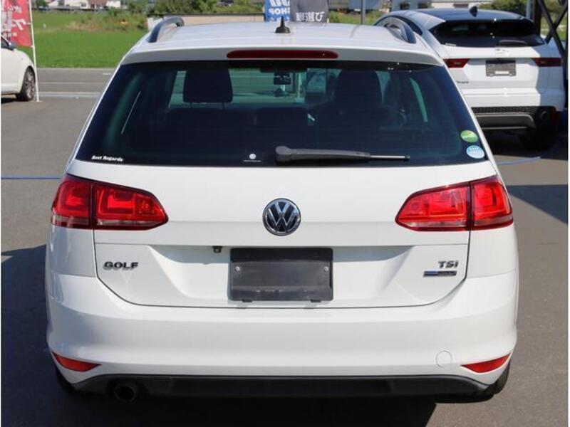 GOLF VARIANT