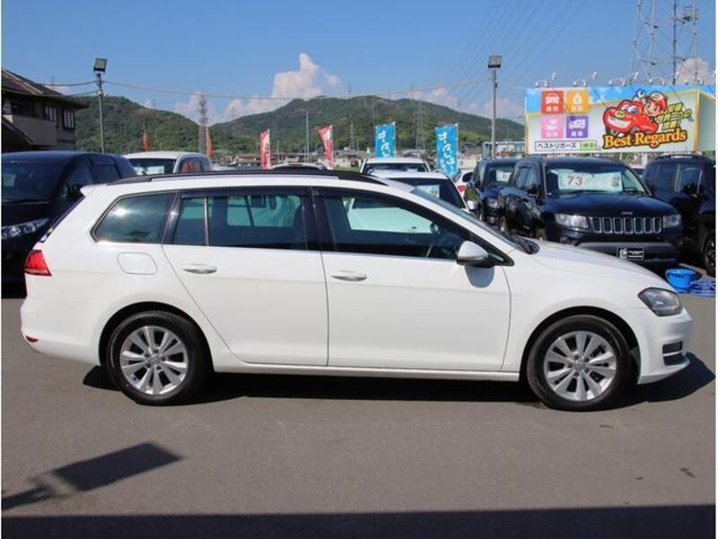 GOLF VARIANT