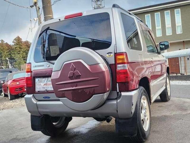 PAJERO MINI