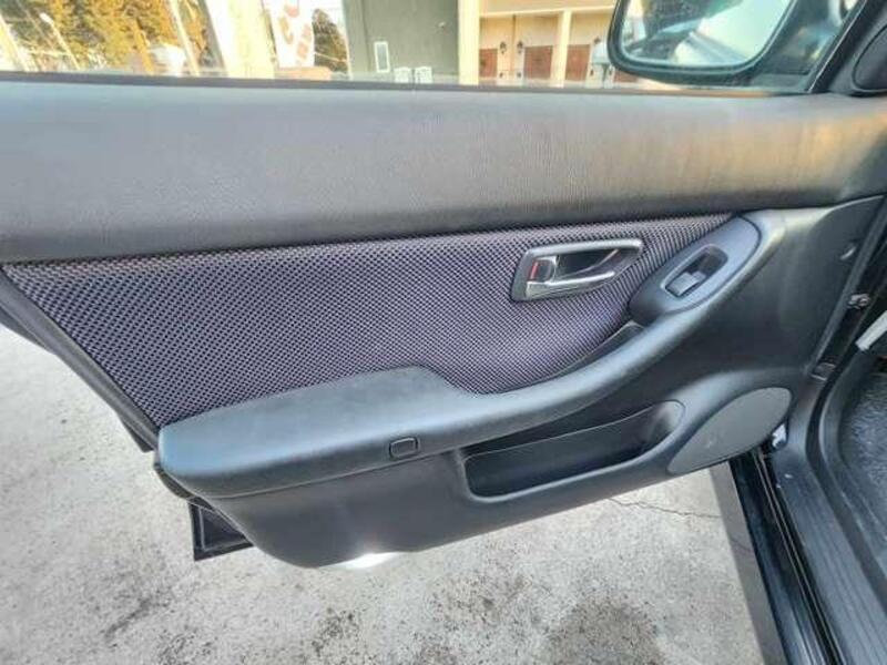 LEGACY B4