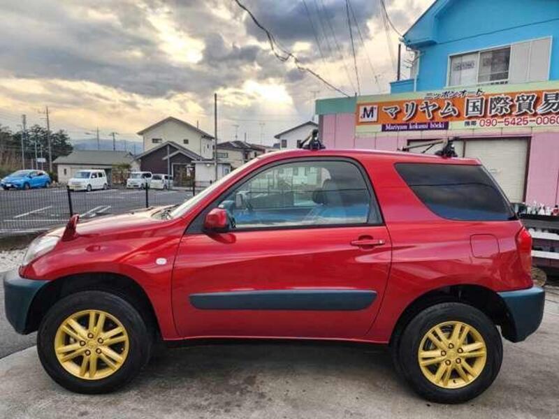 RAV4