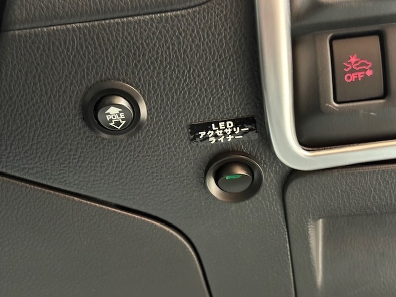 LEGACY B4