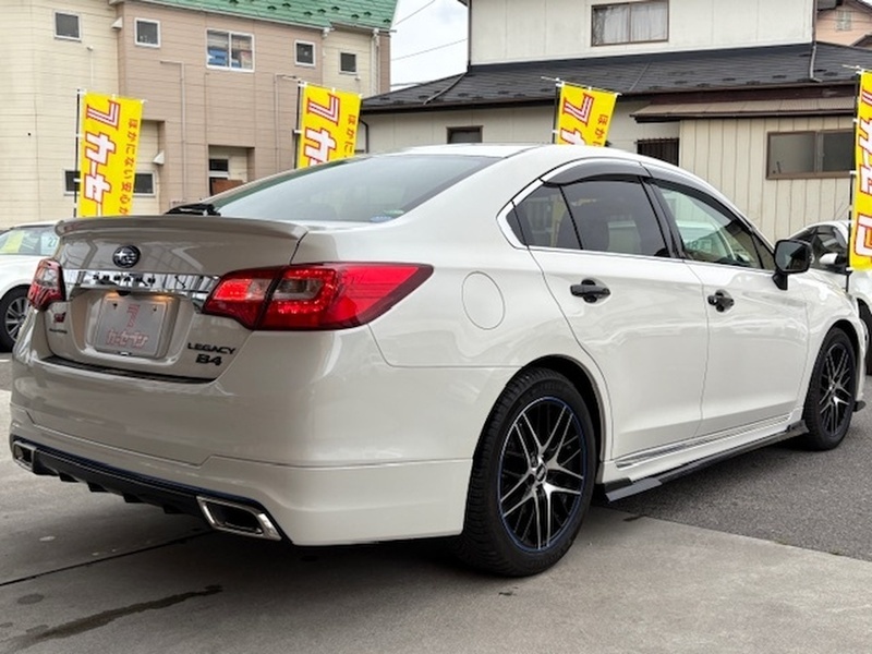 LEGACY B4