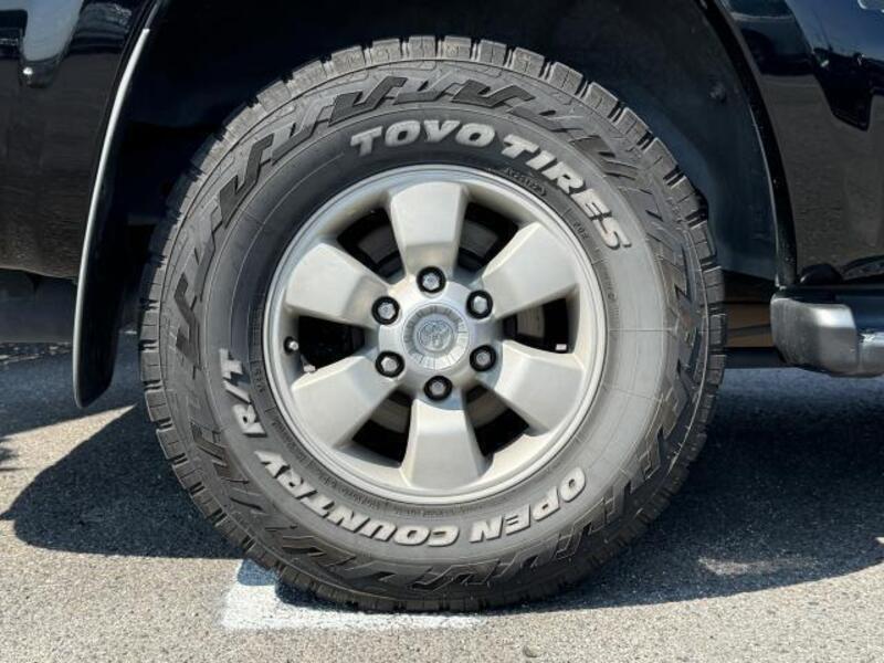 HILUX SURF