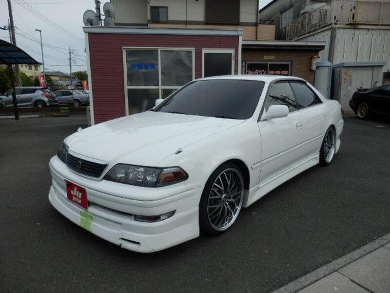 TOYOTA MARK II