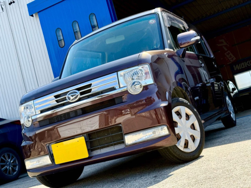 DAIHATSU MOVE CONTE