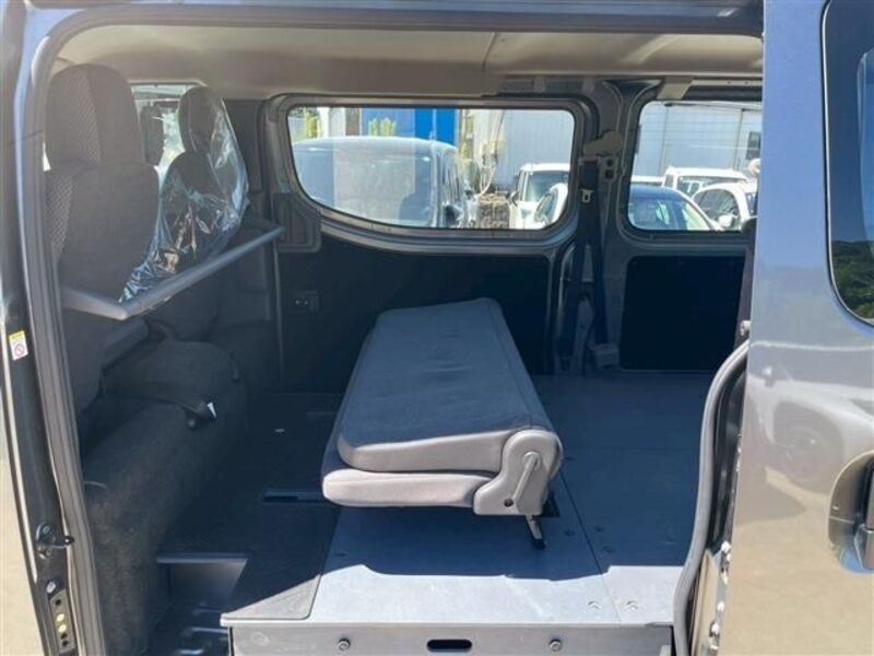 NV350 CARAVAN