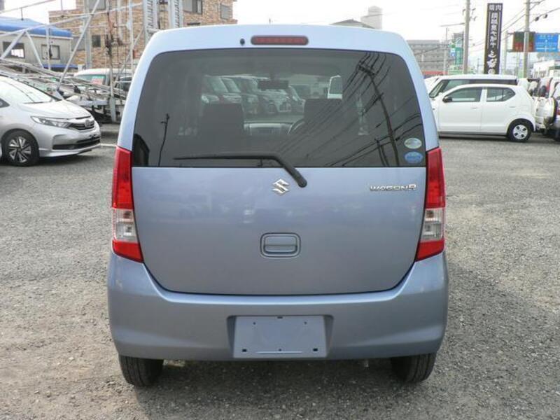 WAGON R