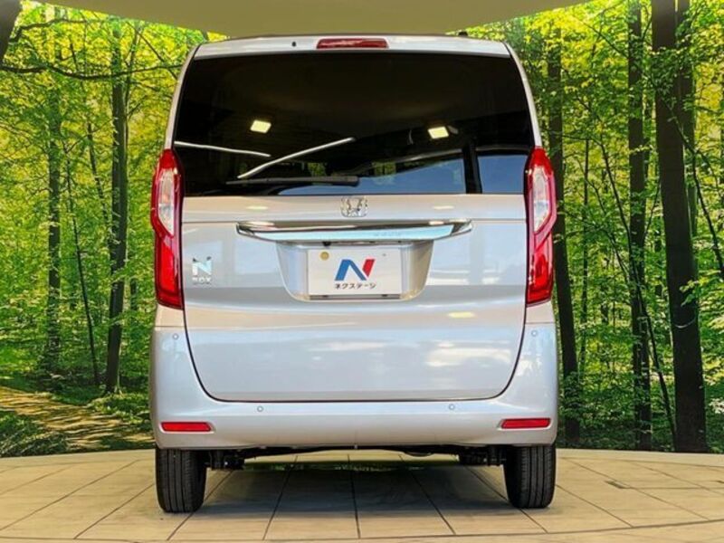 N BOX