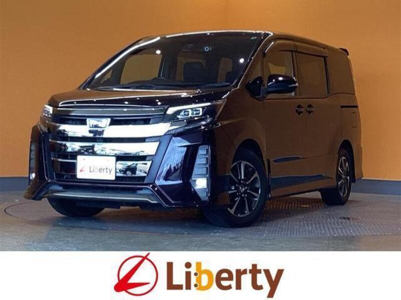 TOYOTA NOAH