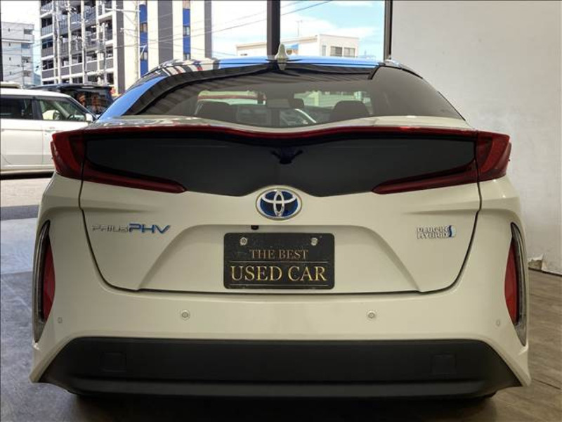 PRIUS PHV