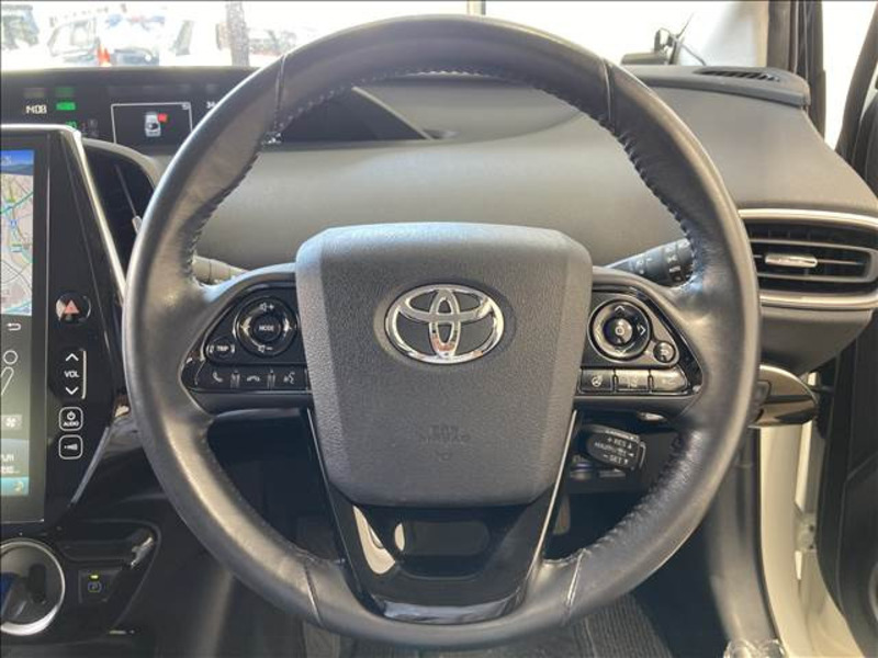 PRIUS PHV