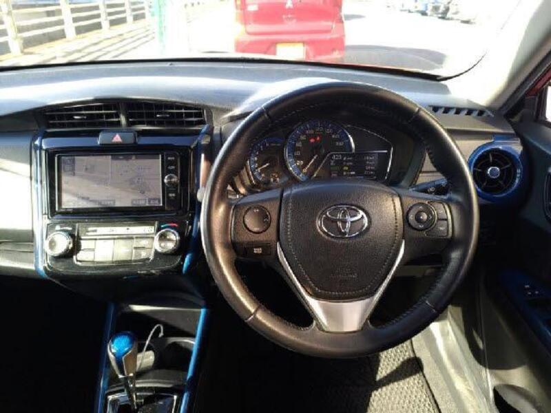 COROLLA FIELDER