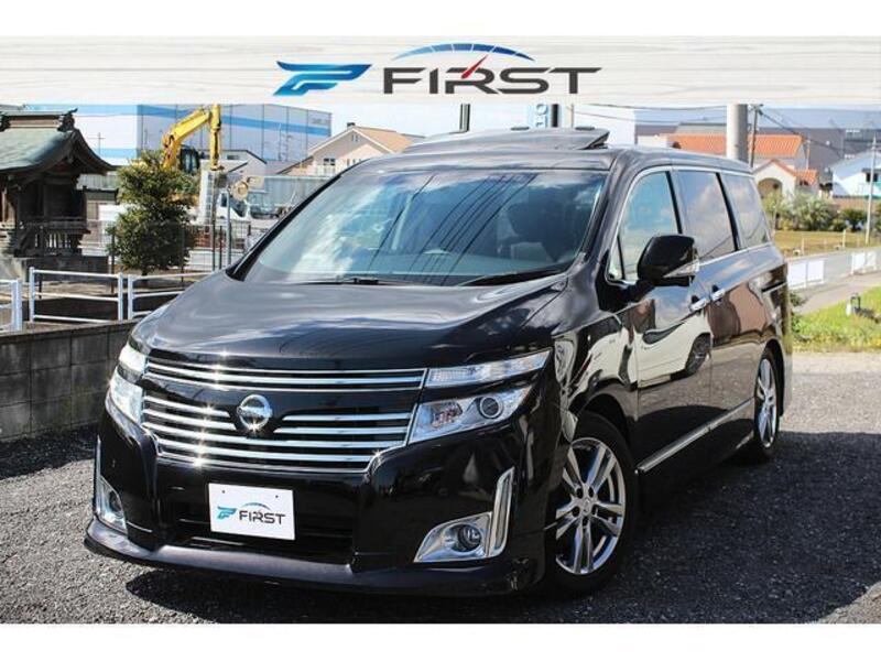 NISSAN ELGRAND