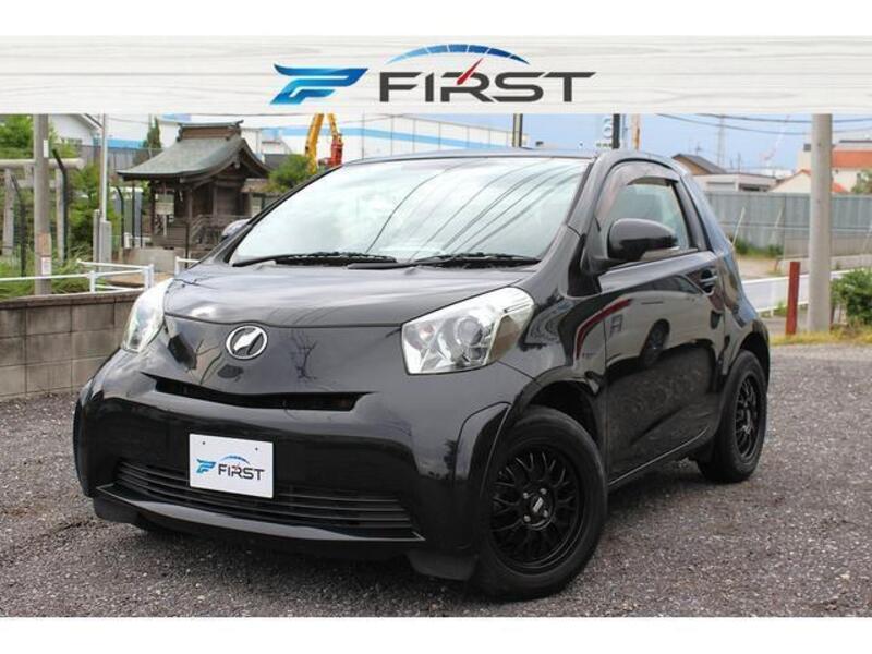 TOYOTA IQ