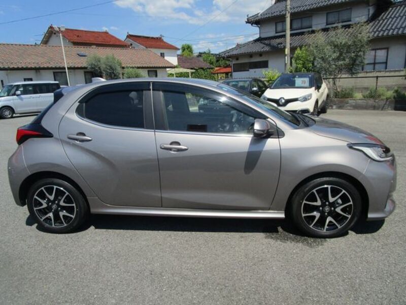 YARIS