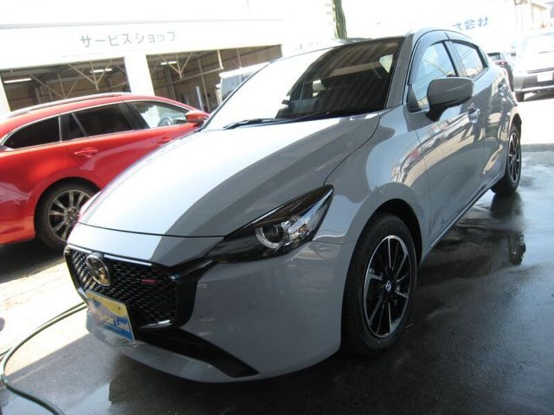 MAZDA2-0