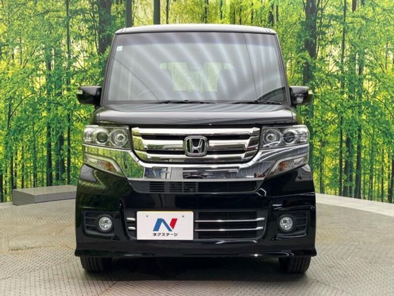 N BOX CUSTOM