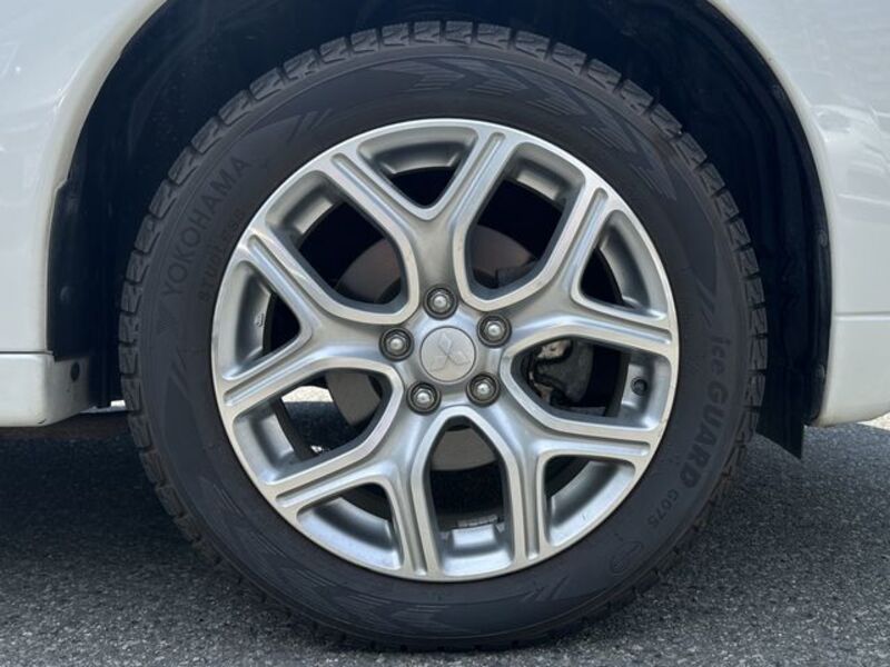 OUTLANDER PHEV