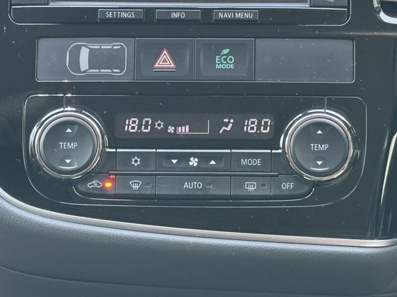 OUTLANDER PHEV