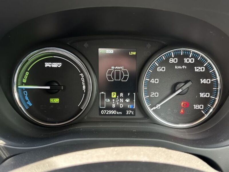 OUTLANDER PHEV