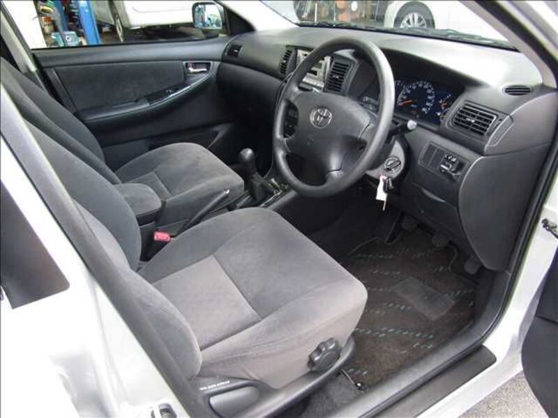 COROLLA FIELDER