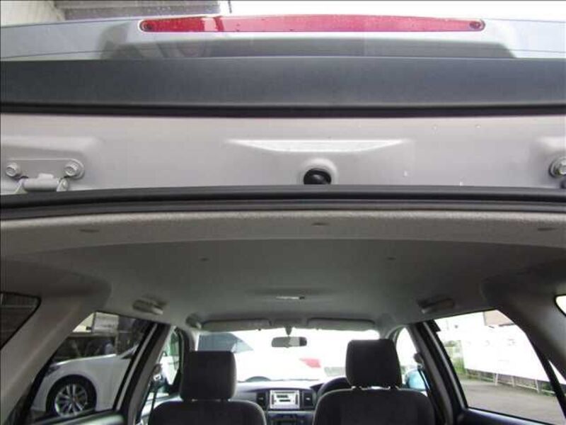 COROLLA FIELDER