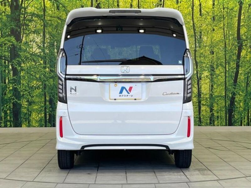 N BOX CUSTOM