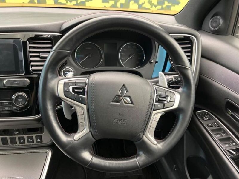 OUTLANDER PHEV