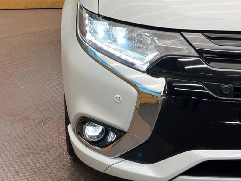 OUTLANDER PHEV
