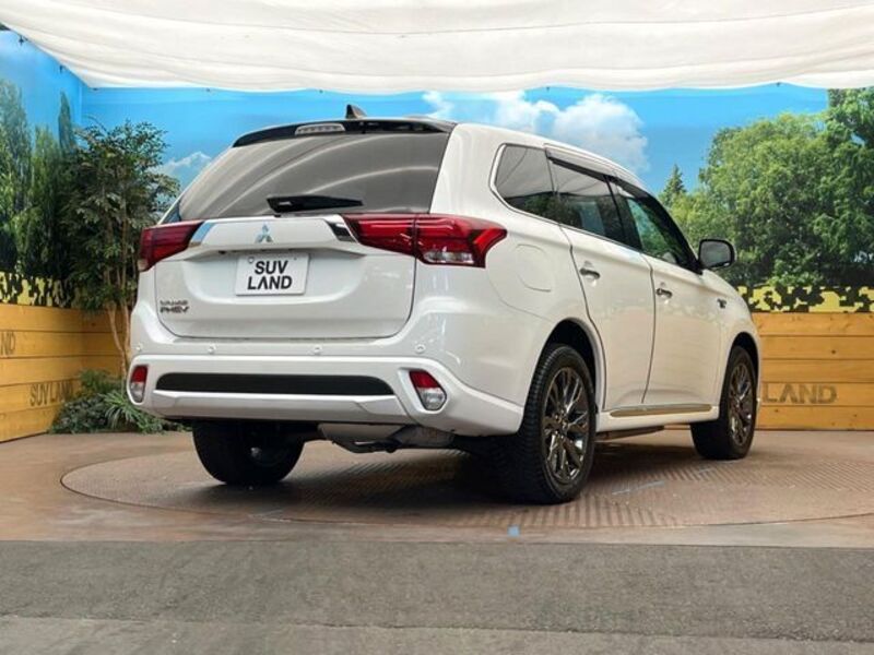 OUTLANDER PHEV