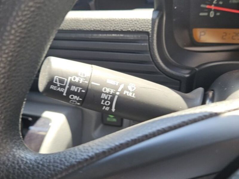 N-VAN