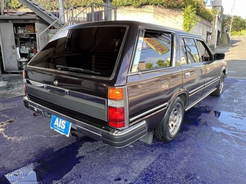 GLORIA WAGON