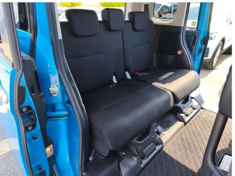 ROOMY